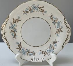 Paragon Classic 21Pc Tea Set. Beautiful Cream, Blue & Gold Pattern & Detail. VGC