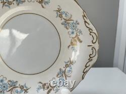 Paragon Classic 21Pc Tea Set. Beautiful Cream, Blue & Gold Pattern & Detail. VGC