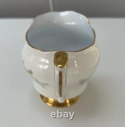 Paragon Classic 21Pc Tea Set. Beautiful Cream, Blue & Gold Pattern & Detail. VGC