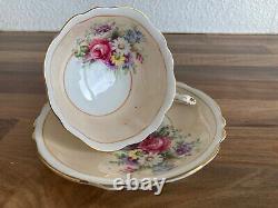 Paragon Double Warrant Peach Gold Trim Floral Rose Tea Cup & Saucer 1939-49 RARE