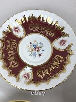 Paragon Fine Bone China Set Of 4 Tea Cups & 3 Saucers Gold Gilt Floral Design