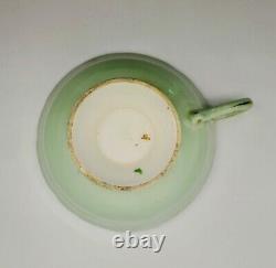Paragon Green Yellow Daisy Flower Teacup Tea cup Saucer Gold HMQ HM Queen Mary