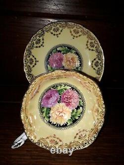 Paragon Majesty England Mums Bottom Gold Cup Saucer Teacup