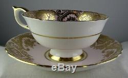 Paragon Red Rose On Pink Cup & Saucer Extensive Gold Filigree 1938-1952 Minty