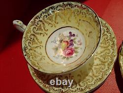 Paragon Set Of Two Cups and Saucers Flower, Gold Gilt, To Her Majesty the Queen