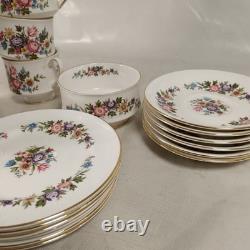 Paragon Tea Cup & Saucer Set Floral Pattern Gold Trim 20-Piece Ceramic Preloved