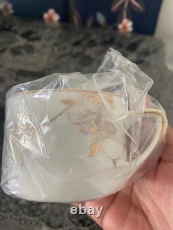 Porcelain Floral Cup & Saucer Set, White & Gold, Square Saucer, Round Cup