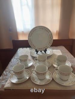 Porcelain Floral Twelve-Piece Dinner Set Cups Saucers Plates Bowls White Gold