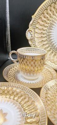 Rare Antique Chamberlain China 3× Cups, 7× Saucers & 1 × Server/ Cake Plate