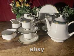 Royal Albert England Bone China 20 Piece Tea Set In The Elgin Pattern