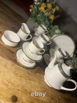 Royal Albert England Bone China 20 Piece Tea Set In The Elgin Pattern