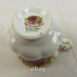 Royal Albert Old Country Roses 1962 Set of 6 Coffee Cups & Saucers Vintage