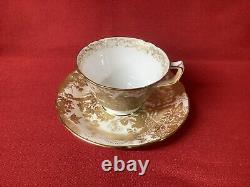 Royal Crown Derby'Gold Aves' Tea Cup & Saucer