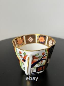 Royal Crown Derby Imari 6878 Cup & Saucer Set Bone China Gold Rim 1924