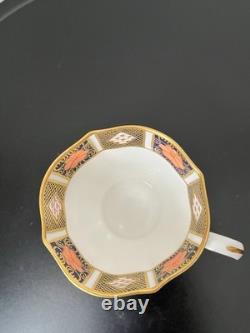 Royal Crown Derby Imari 6878 Cup & Saucer Set Bone China Gold Rim 1924