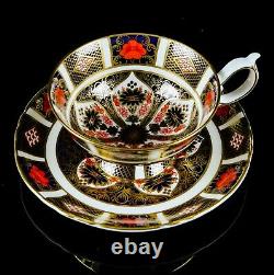 Royal Crown Derby Old Imari 1128 Gold Footed Elizabeth Tea Cup & Saucer Dish