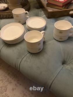 Royal Doulton British Airways Gold Trim Tea Set 6 Cups And Saucers & 7 Plates