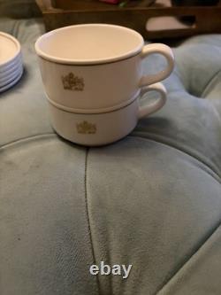 Royal Doulton British Airways Gold Trim Tea Set 6 Cups And Saucers & 7 Plates