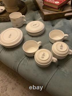 Royal Doulton British Airways Gold Trim Tea Set 6 Cups And Saucers & 7 Plates