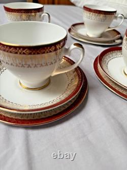Royal Grafton Majestic Fine Bone China Tea Set Vintage 4 Cups Saucers Plates ENG
