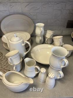 Royal Norfolk White Ceramic Dinner Set Gold Band Round Plates Cups Saucers Bowl