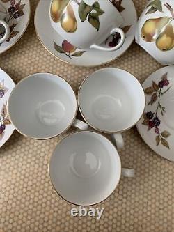 Royal Worcester Evesham Coffee Tea Cups Saucers 6 Large 3 Small See Description