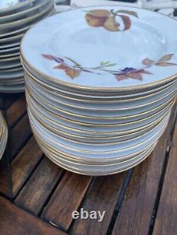 Royal Worcester Evesham Gold Quantity For Entertaining 46 Tea cups Etc £ 170