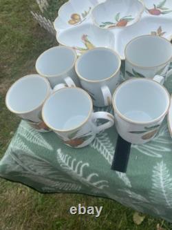 Royal Worcester Evesham gold porcelain tableware mixed lot plenty 4 collection