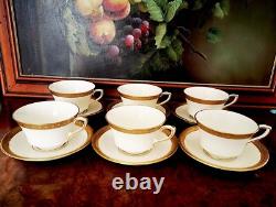 Royal Worcester Tea Coffee Cups & Saucers Ambassador Pattern Vintage