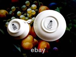 Royal Worcester Tea Coffee Cups & Saucers Ambassador Pattern Vintage
