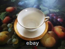 Royal Worcester Tea Coffee Cups & Saucers Ambassador Pattern Vintage