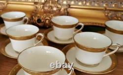Royal Worcester Tea Coffee Cups & Saucers Ambassador Pattern Vintage