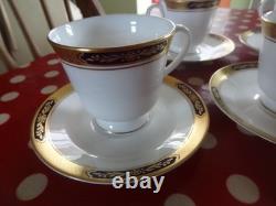 Royal Worcester porcelain sovereign pattern 6 teacups and saucers