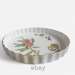 Royal Worchester 47-Piece Tableware Set, Evesham Pattern, Gold Rim, 1961