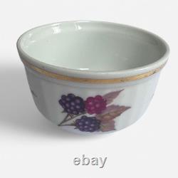 Royal Worchester 47-Piece Tableware Set, Evesham Pattern, Gold Rim, 1961