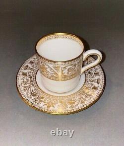 Set of 12 Demitasse Cups & Saucers English Bone China Wedgwood Gold Florentine