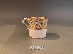 Set of 12 Demitasse Cups & Saucers English Bone China Wedgwood Gold Florentine