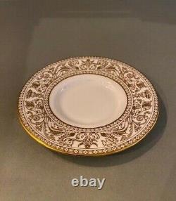 Set of 12 Demitasse Cups & Saucers English Bone China Wedgwood Gold Florentine