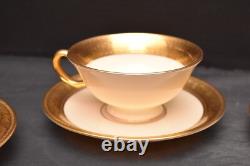 Set of 4 LENOX WESTCHESTER CUPS AND SAUCERS Gold Incrusted Teacups