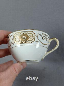 Set of 4 Nippon Hand Painted Gold Scrollwork Medallions Tea Cups & Saucers