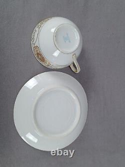Set of 4 Nippon Hand Painted Gold Scrollwork Medallions Tea Cups & Saucers