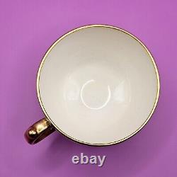 Set of 8 Vintage Art Deco Jackson and Gosling Grosvenor Cups With Saucers