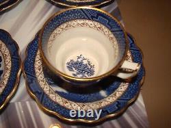 Set of 8 Vintage Booths REAL OLD WILLOW Cups & Saucers Blue with Gold Trim