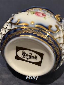 Small VTG Tea Set of Cups With Saucer Teapot with Gold Rim