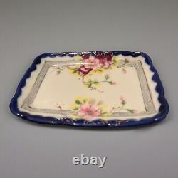 Small VTG Tea Set of Cups With Saucer Teapot with Gold Rim