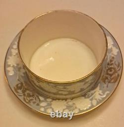 Spode Pattern 2146 19th Century Intergrated Sauce Bowl Stand Regency Period