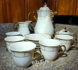 Thun 1794 Czech Porcelain Tea Set of 13 Teapot, Creamer, Sugar, Cups & Saucers