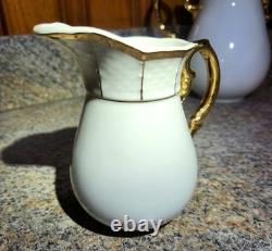 Thun 1794 Czech Porcelain Tea Set of 13 Teapot, Creamer, Sugar, Cups & Saucers