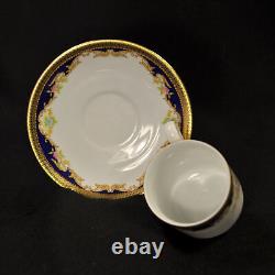 Tirschenreuth Zehendner 4 Demitasse Cups & 4 Saucers 1940+ Floral Bouquet withGold