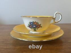 VERY RARE Vintage Aynsley Yellow & Gold 2993 Tea Cups, Saucers and Side Plates